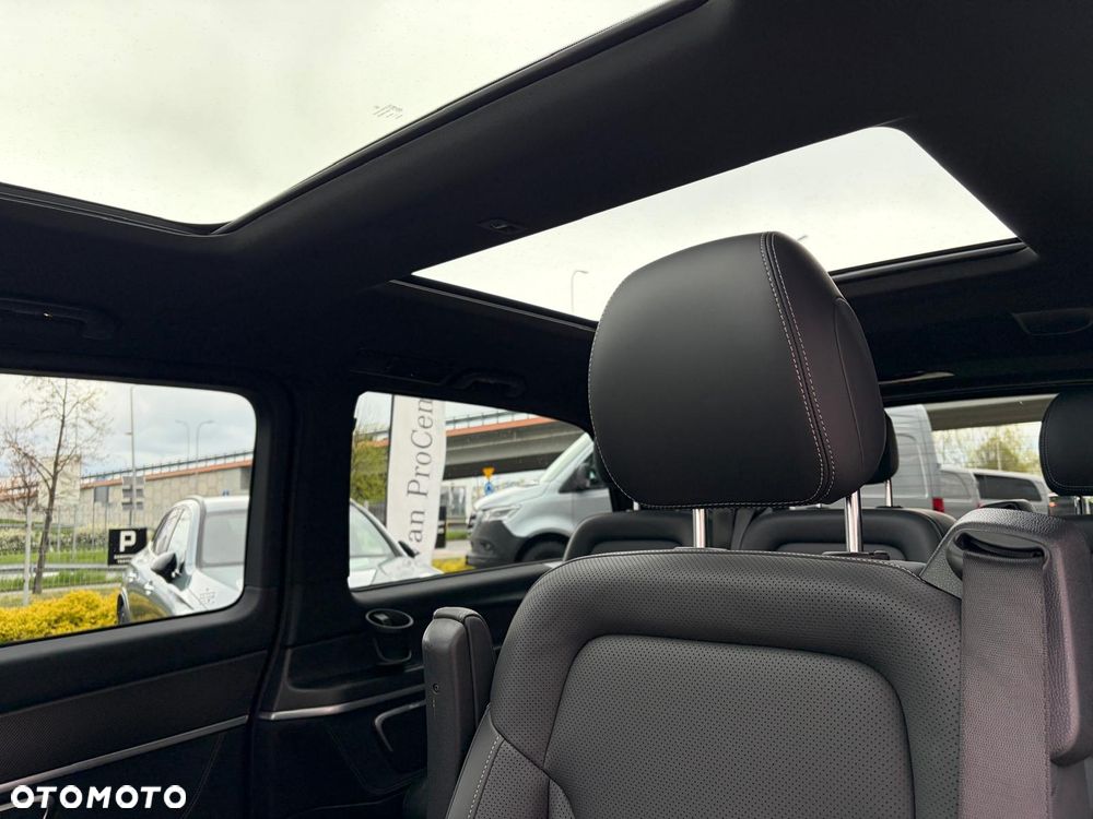 Mercedes-Benz Klasa V 300 d 4-Matic Avantgarde 9G-Tronic (d³ugi) - 17