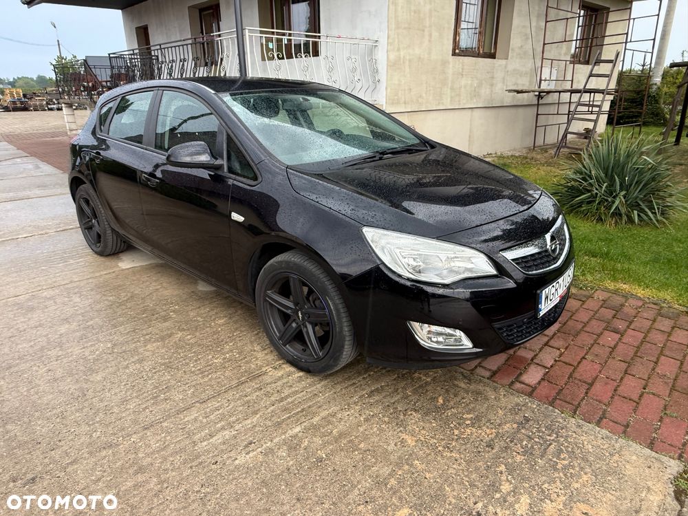 Opel Astra 1.4 Turbo - 1