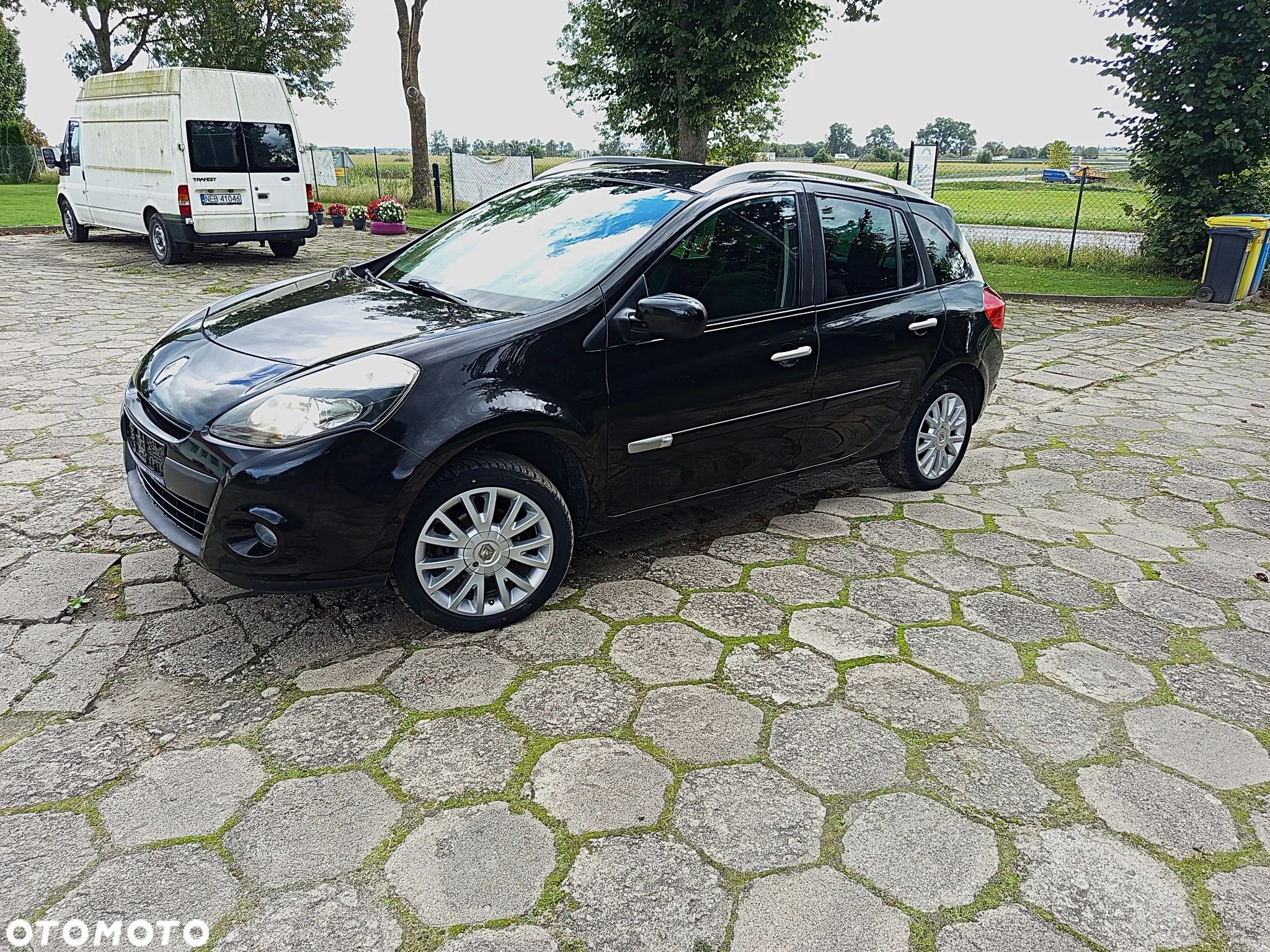 Renault Clio - 1