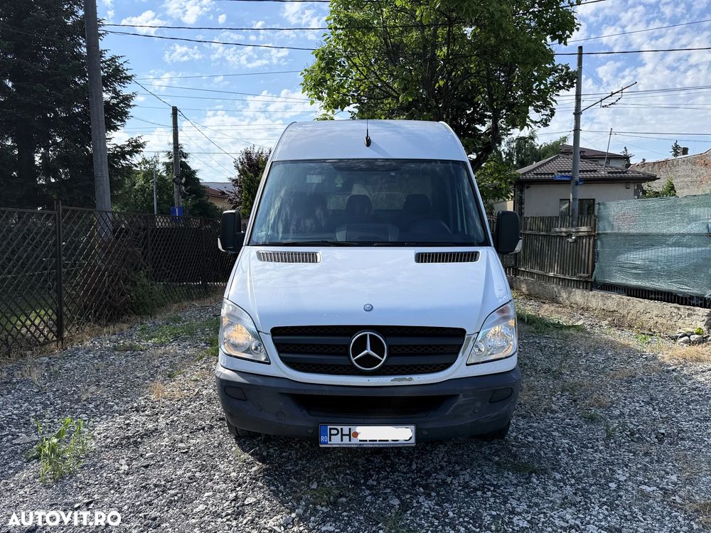 Mercedes-Benz 313 - 5
