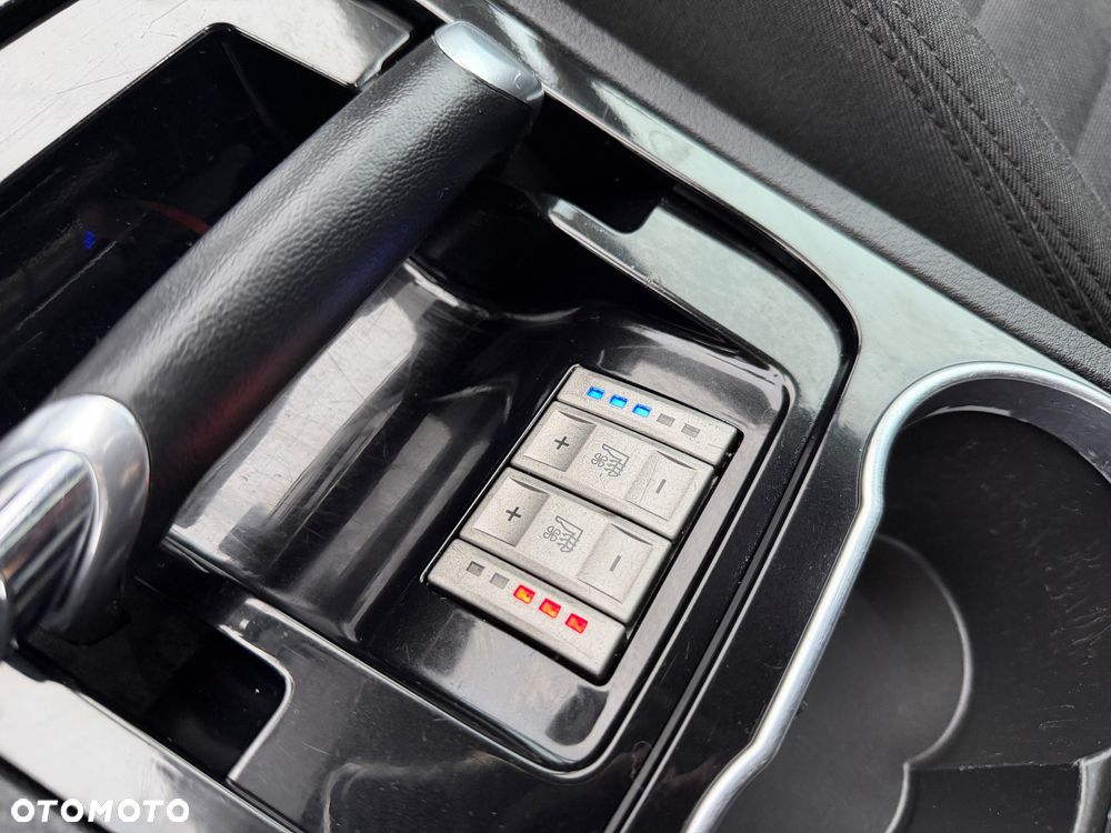 Ford S-Max 2.0 TDCi DPF Titanium X - 9