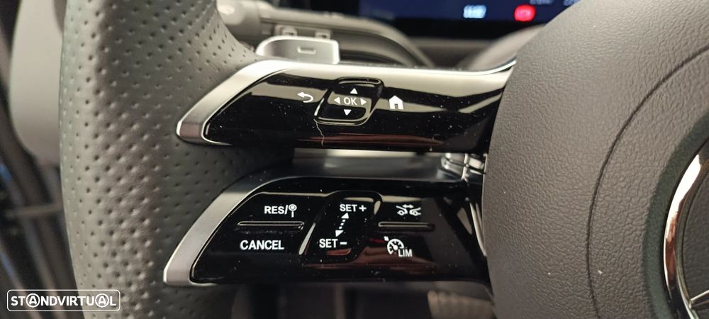 Mercedes-Benz EQB 350 4Matic AMG Line - 22