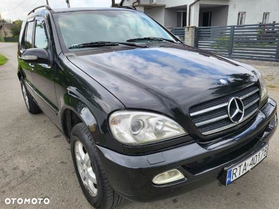 Mercedes-Benz ML - 2