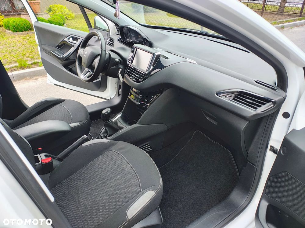 Peugeot 208 1.6 BlueHDi Active S&S - 24