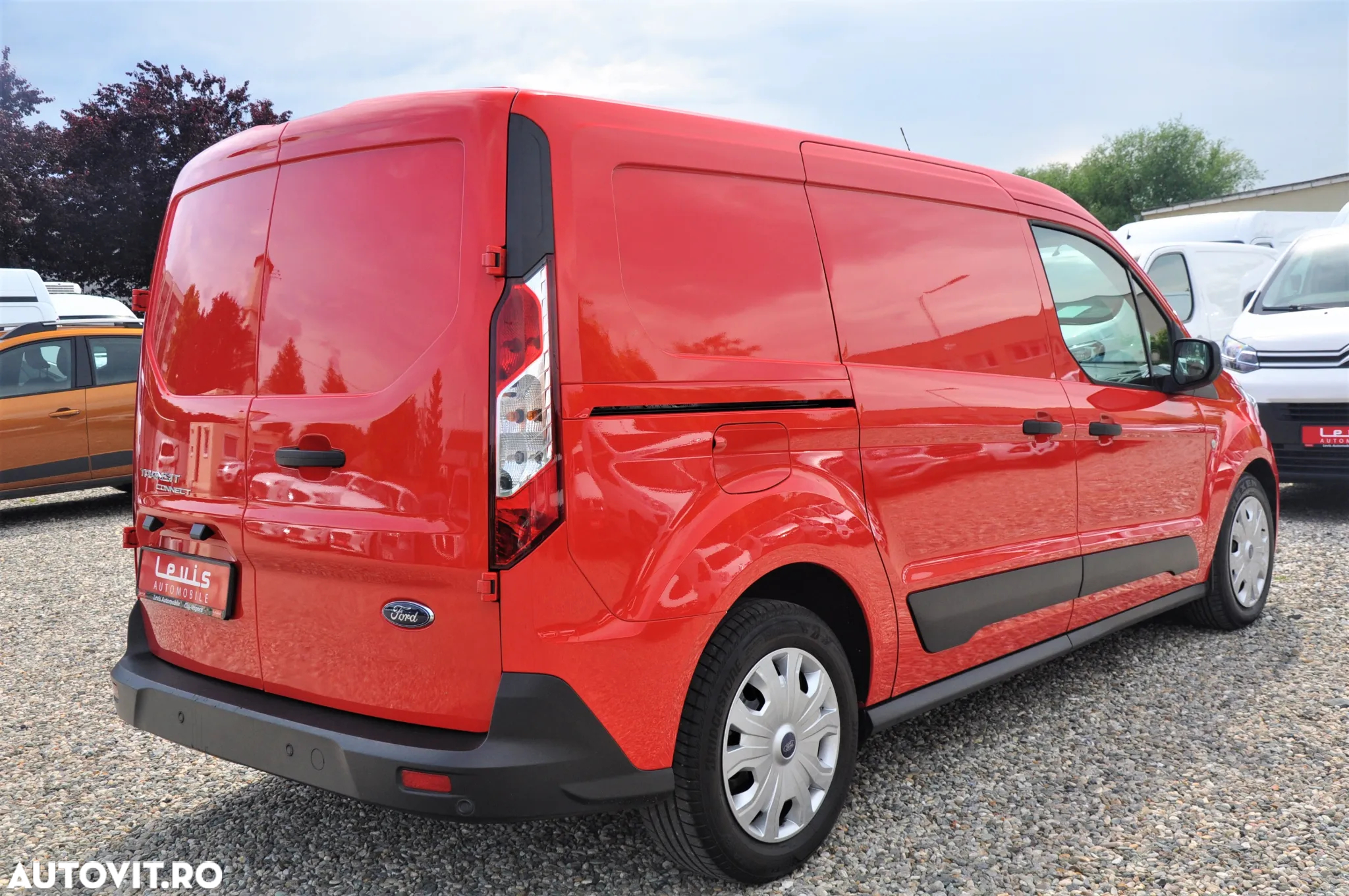 Ford Transit Connect Furgon Maxi - 4