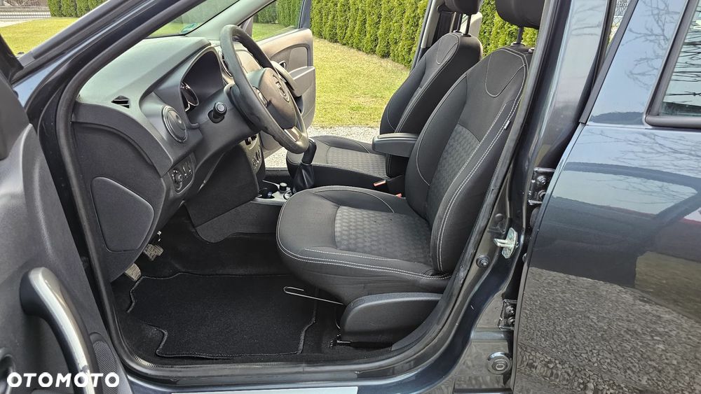 Dacia Logan TCe 90 (S&S) Comfort - 8