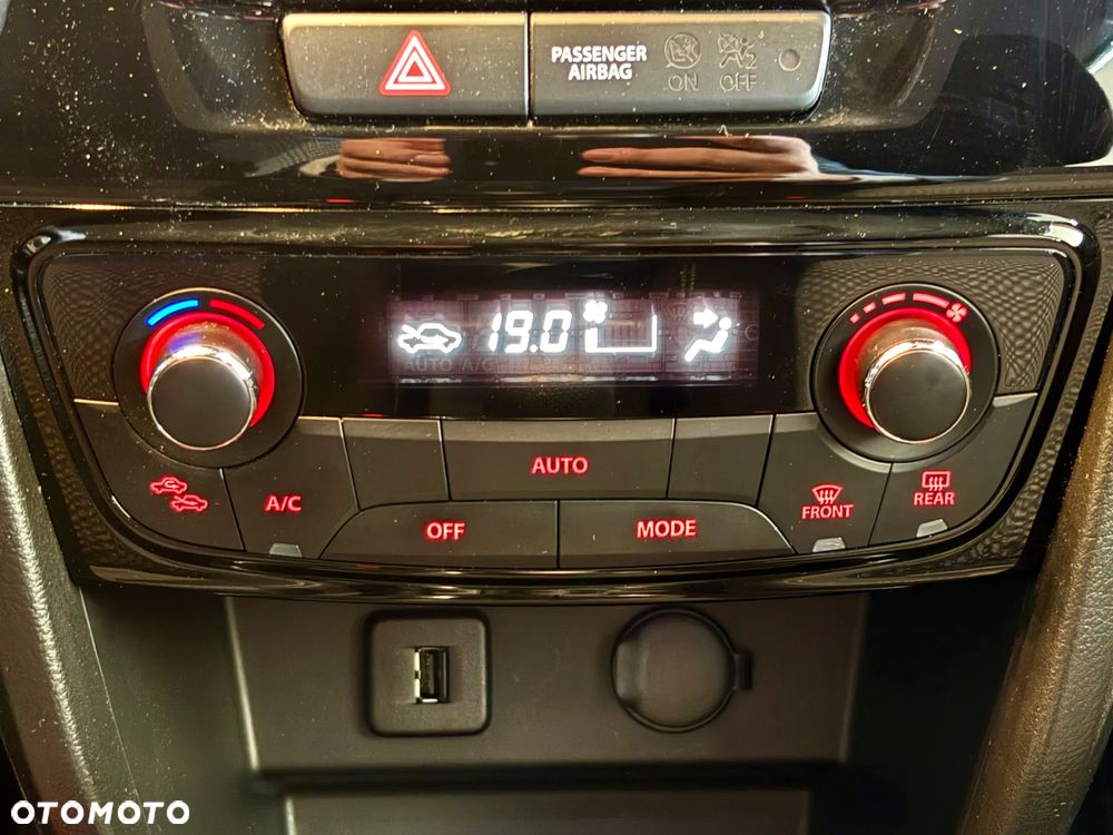 Suzuki Vitara 1.4 Boosterjet SHVS Premium 4WD - 19