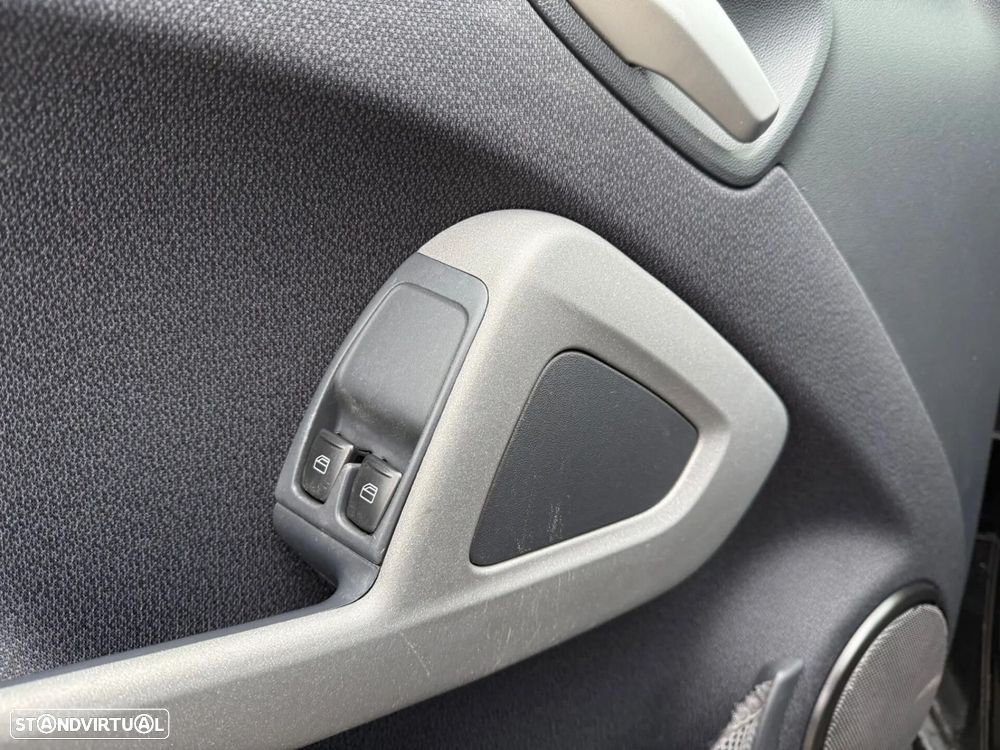 Smart ForTwo Coupé 0.8 cdi Passion 54 - 27