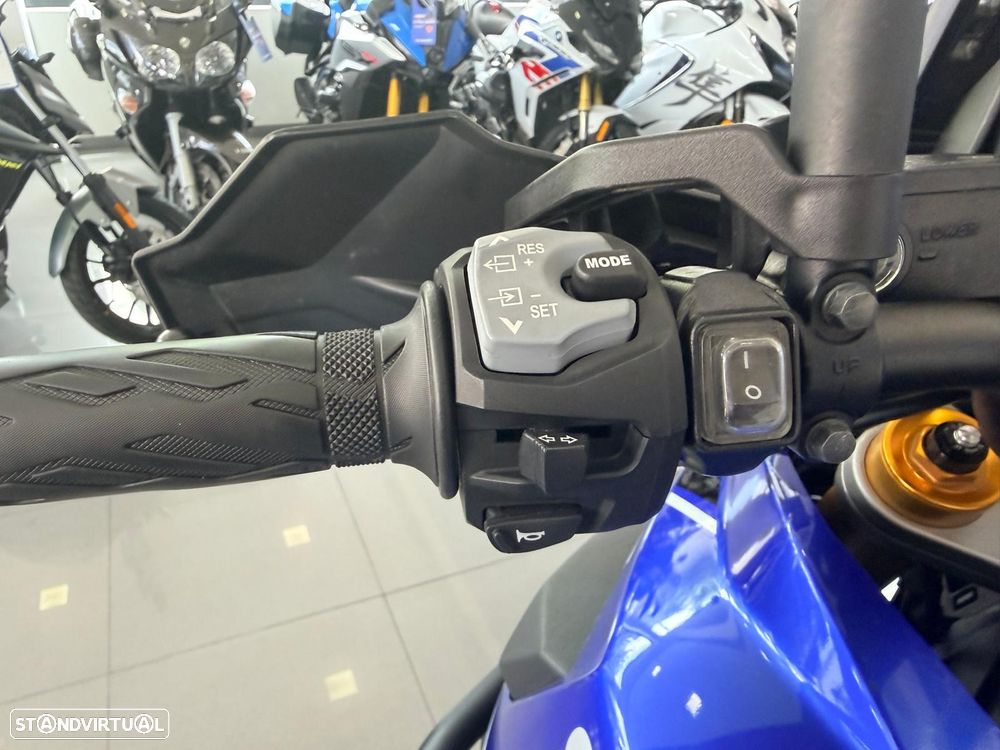 Suzuki DL 1050DE - 6