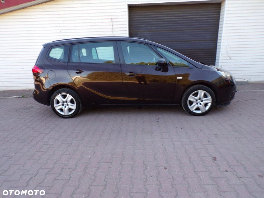 Opel Zafira - 4