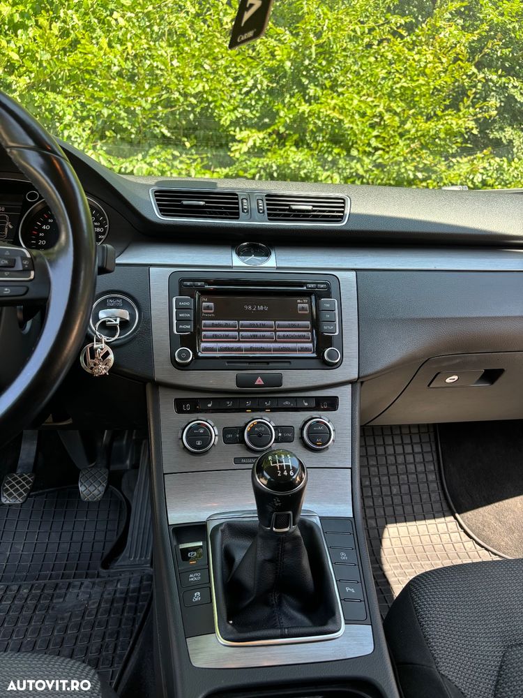 Volkswagen Passat Variant 2.0 TDI BlueMotion Technology Comfortline - 7