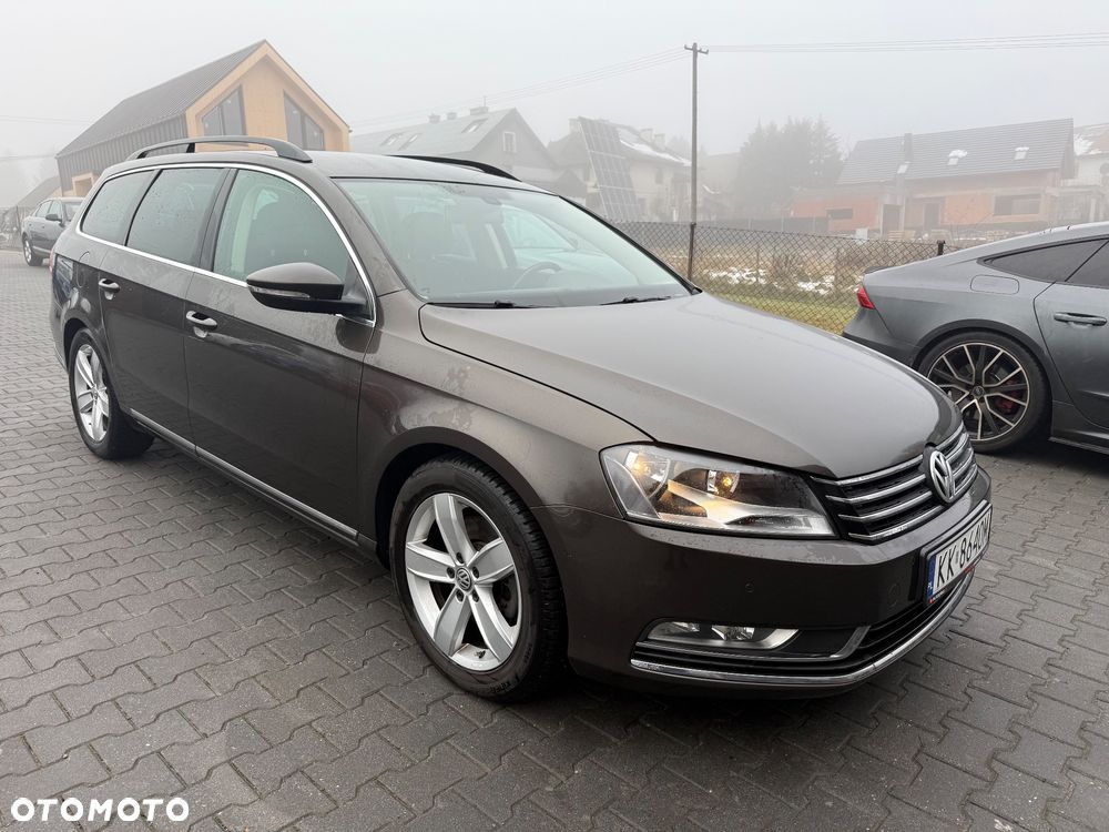 Volkswagen Passat 2.0 TDI Comfortline DSG - 3