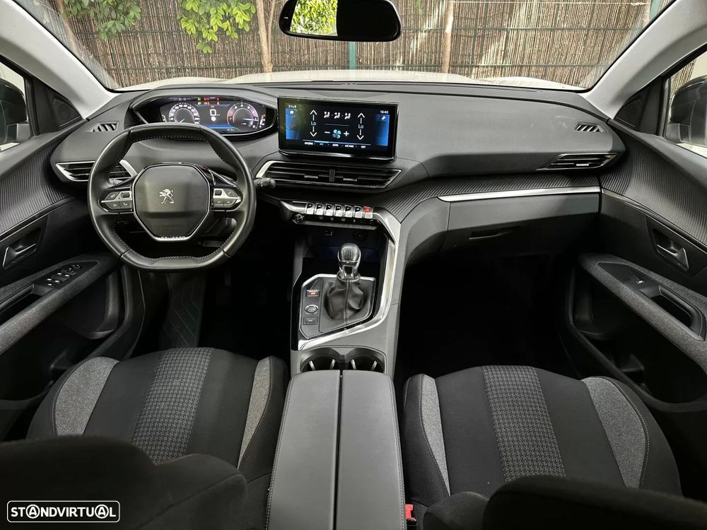 Peugeot 5008 1.2 PureTech Active Pack - 10