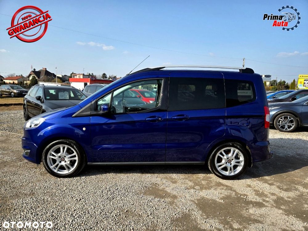 Ford Tourneo Courier - 11