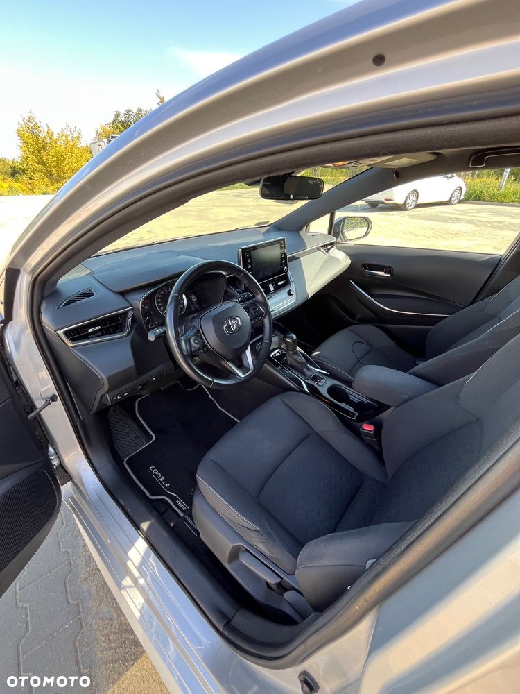 Toyota Corolla - 12