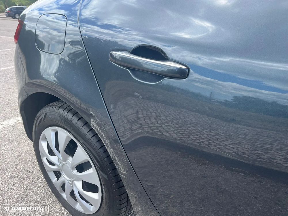 Renault Mégane BLUE dCi 115 ZEN - 19