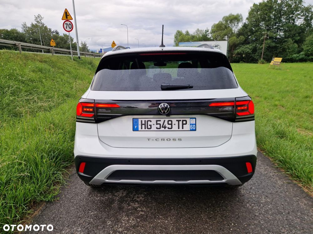 Volkswagen T-Cross - 8