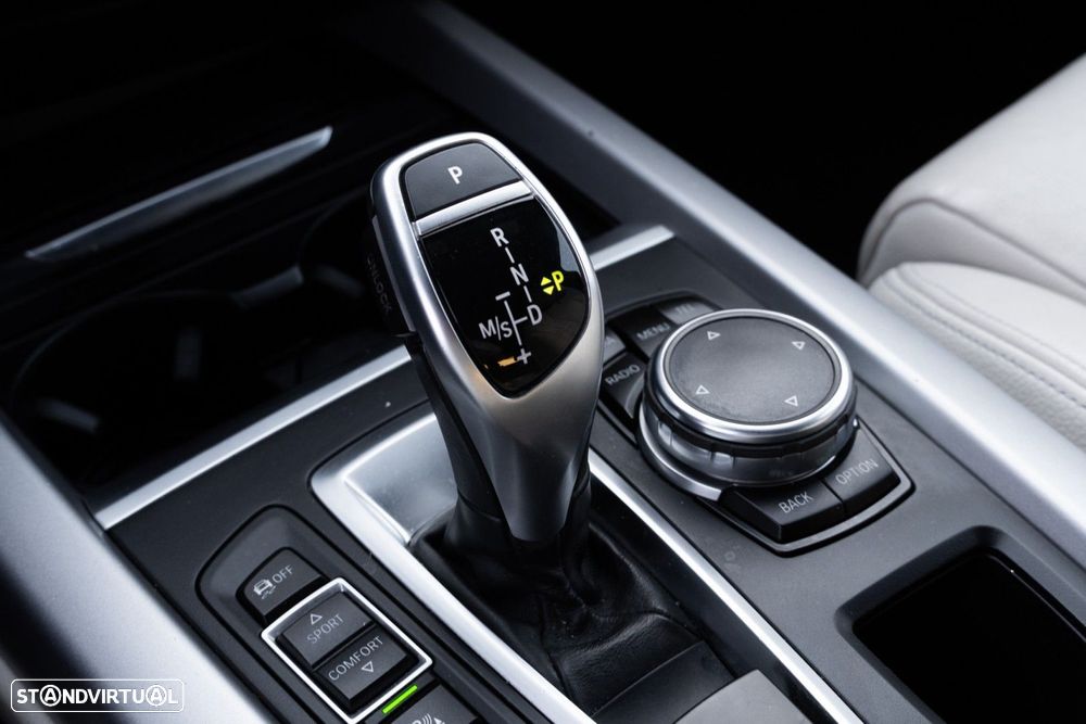 BMW X5 25 d sDrive Comfort 7L - 31