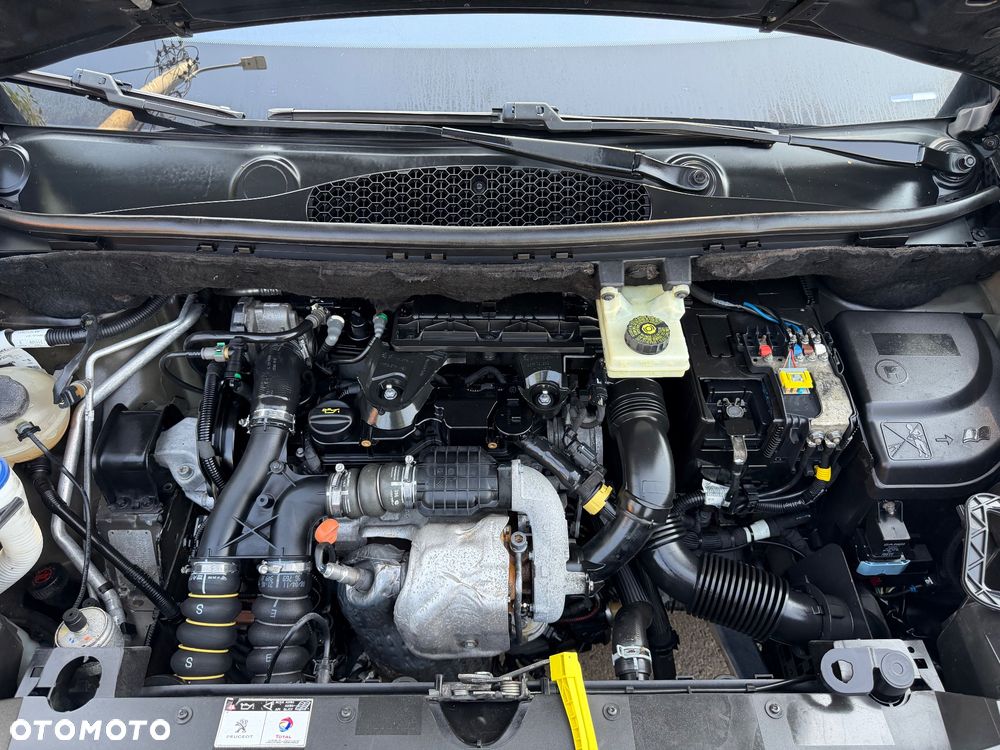 Peugeot Partner 1.6 HDi Outdoor - 32