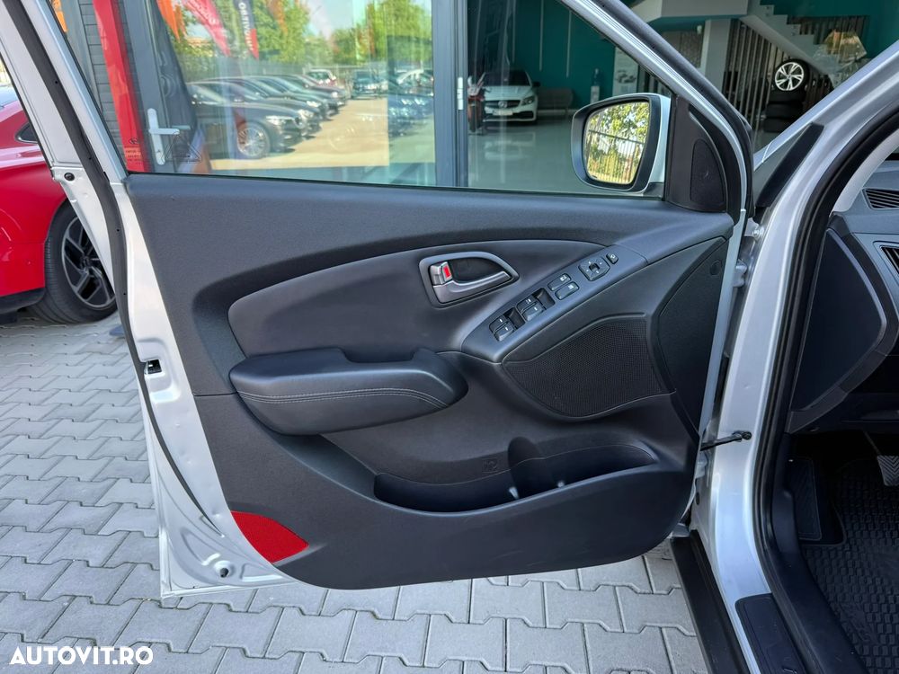 Hyundai ix35 2.0 CRDI 4WD Style - 22