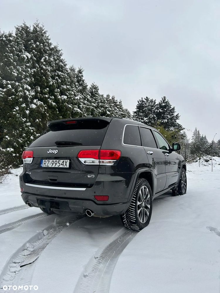 Jeep Grand Cherokee 5.7 V8 HEMI Overland - 10