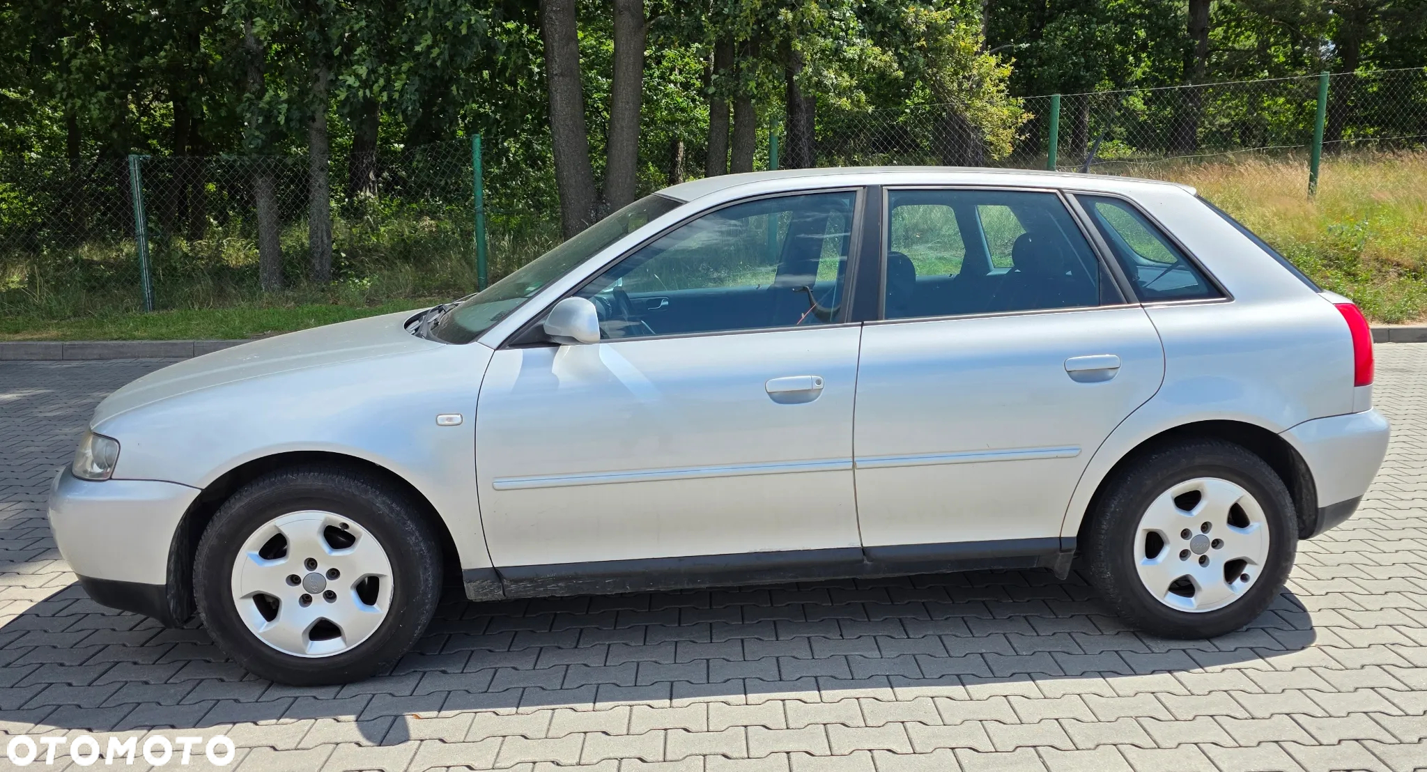 Audi A3 1.6 Ambiente - 13