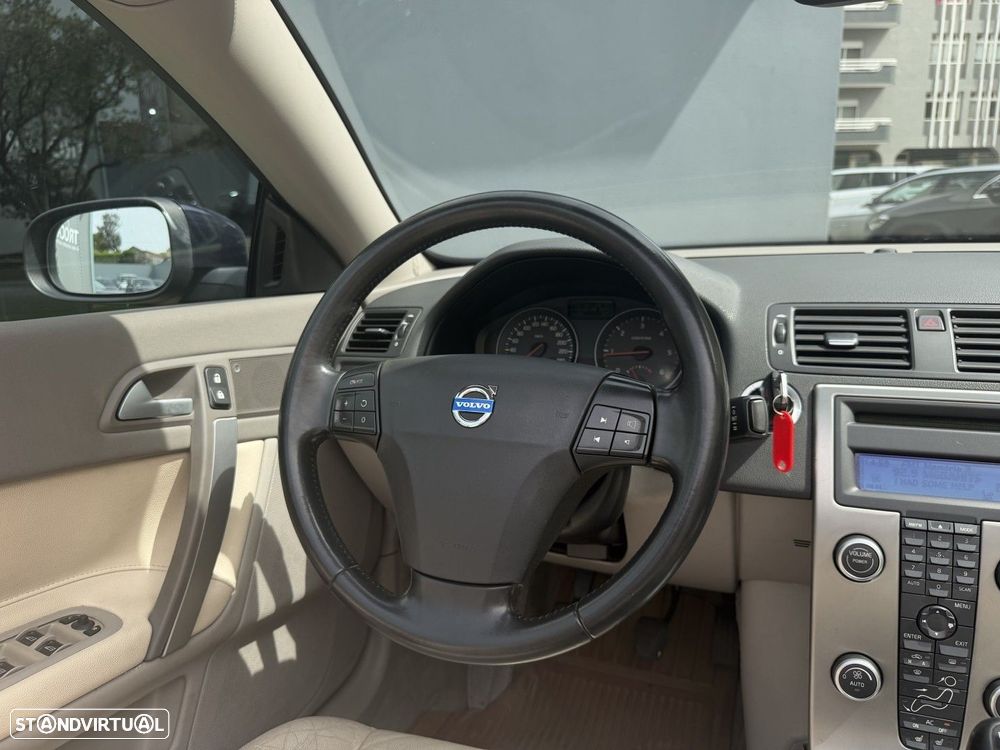 Volvo C70 2.0 D Momentum - 20