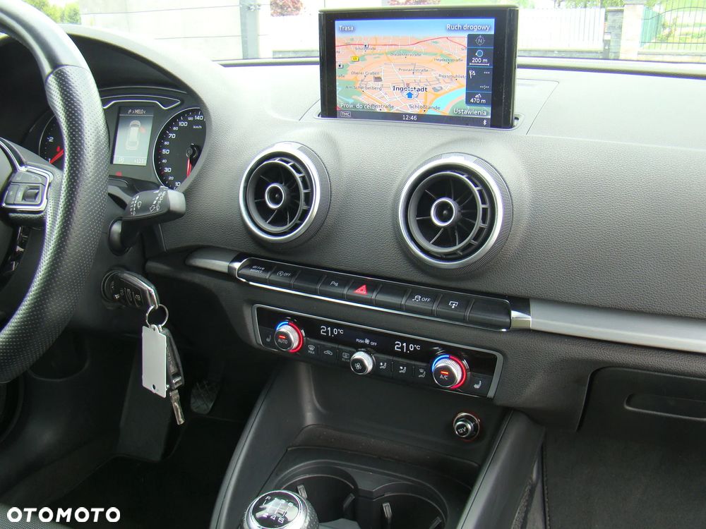 Audi A3 Sportback 2.0 TDI (clean diesel) S line Sportpaket - 33