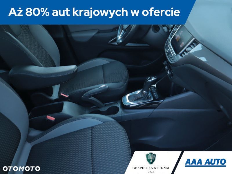 Opel Crossland X - 11