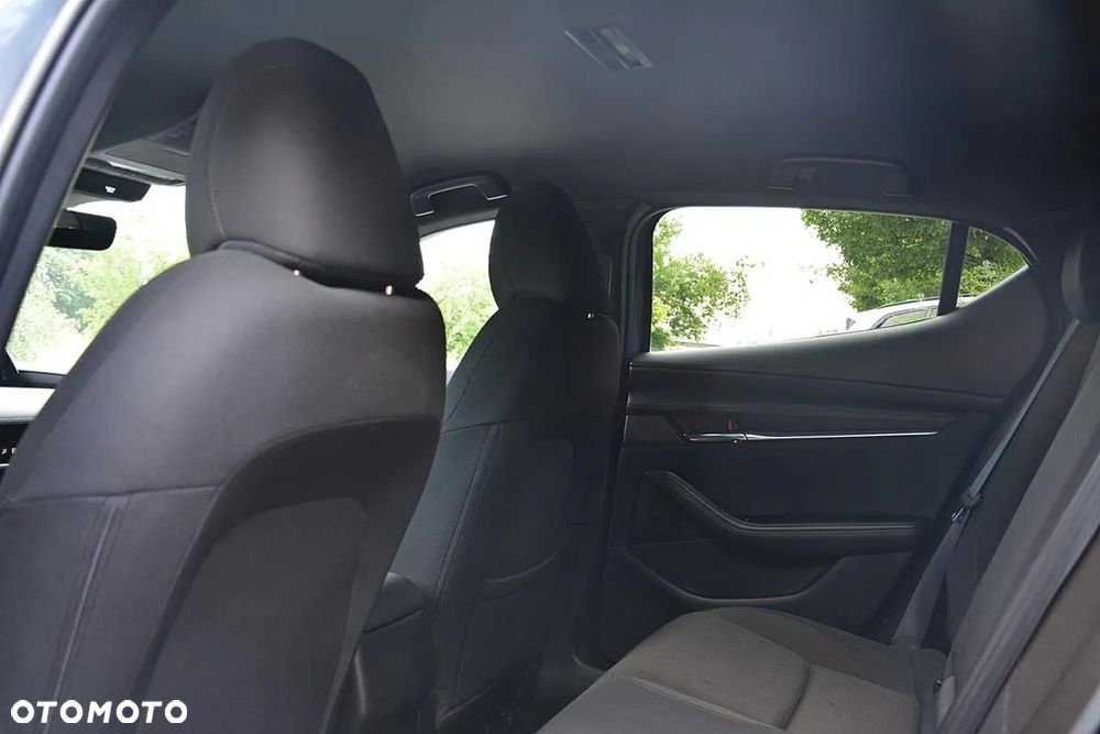 Mazda 3 SKYACTIV-G 2.0 M-Hybrid SELECTION - 30