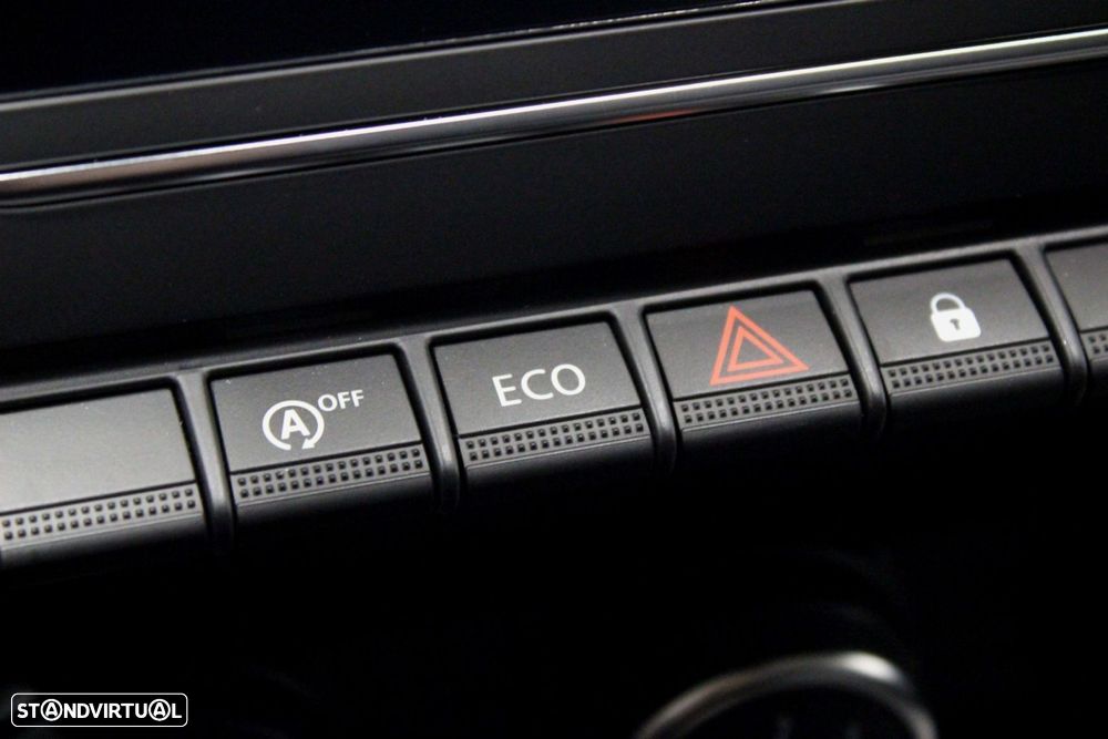 Renault Clio 1.0 TCe Evolution Bi-Fuel - 25