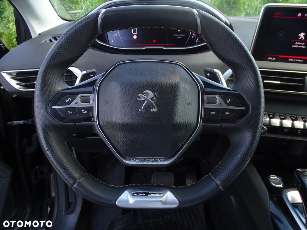 Peugeot 3008 1.6 BlueHDi Allure S&S EAT6 - 24