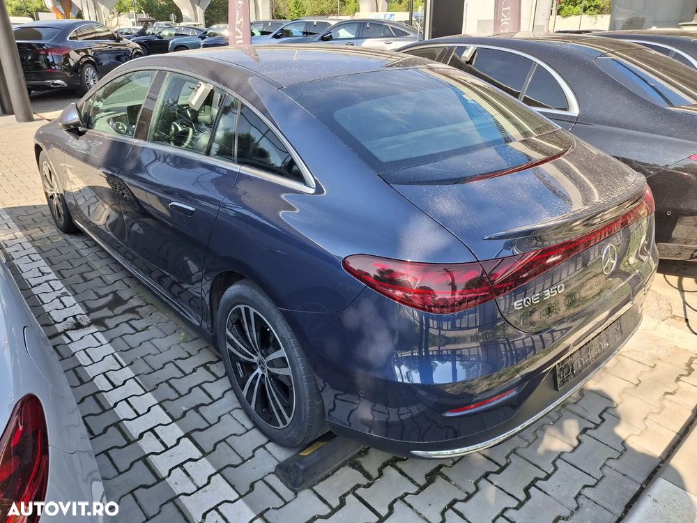 Mercedes-Benz EQE 300 - 3