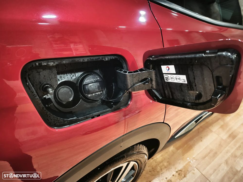 Peugeot 3008 225 e-EAT8 Allure - 43