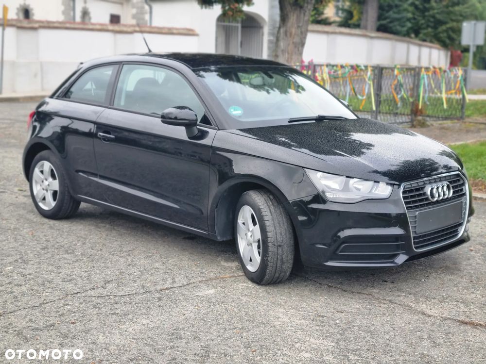 Audi A1 3-drzwiowe 1.2 TFSI admired - 3