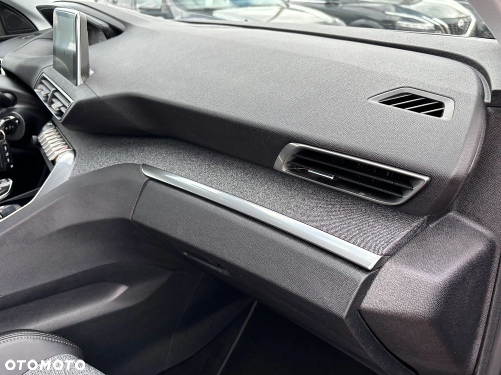 Peugeot 3008 THP 165 EAT6 Stop & Start Allure - 25