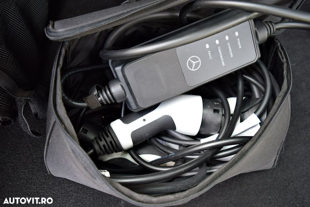 Mercedes-Benz GLC 300 e 4Matic 9G-TRONIC Edition AMG Line - 30