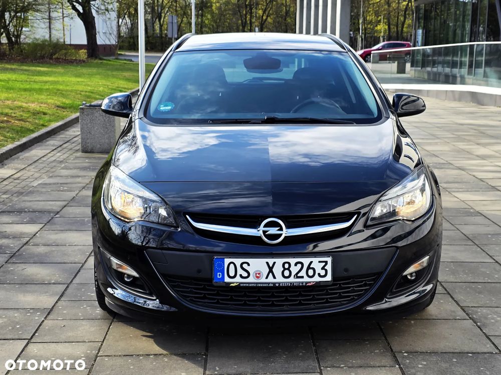 Opel Astra 1.6 Exklusiv - 2