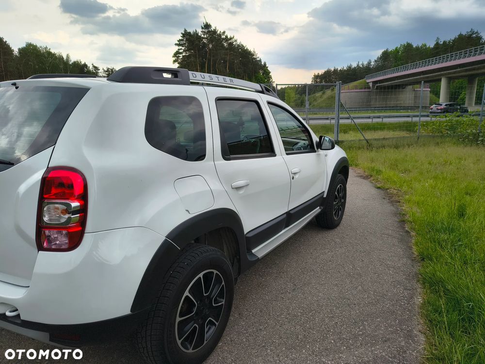 Dacia Duster 1.6 SCe S&S - 6