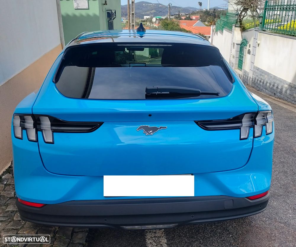 Ford Mustang Mach-E AWD PREMIUM - 2