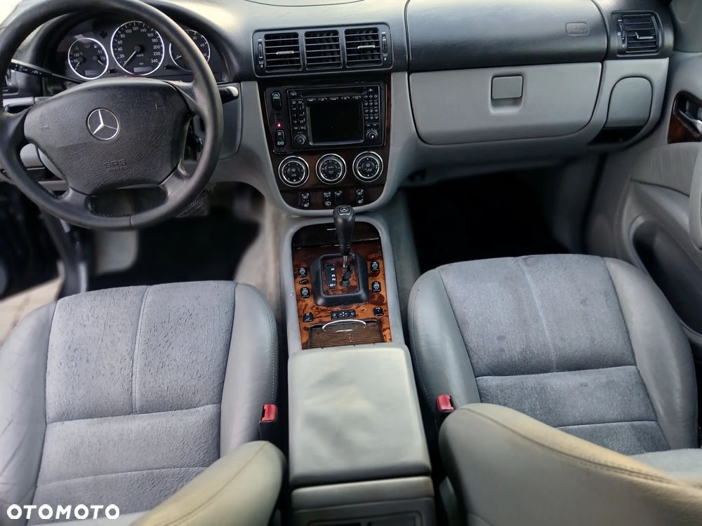 Mercedes-Benz ML - 15