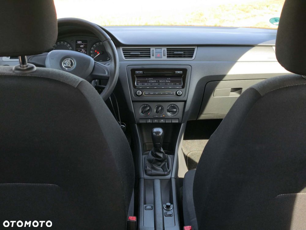 Skoda RAPID 1.6 TDI Cool Edition - 26