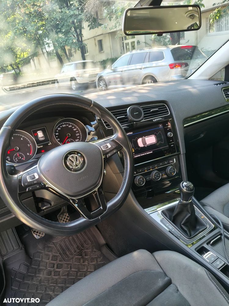 Volkswagen Golf 2.0 TDI Highline - 10