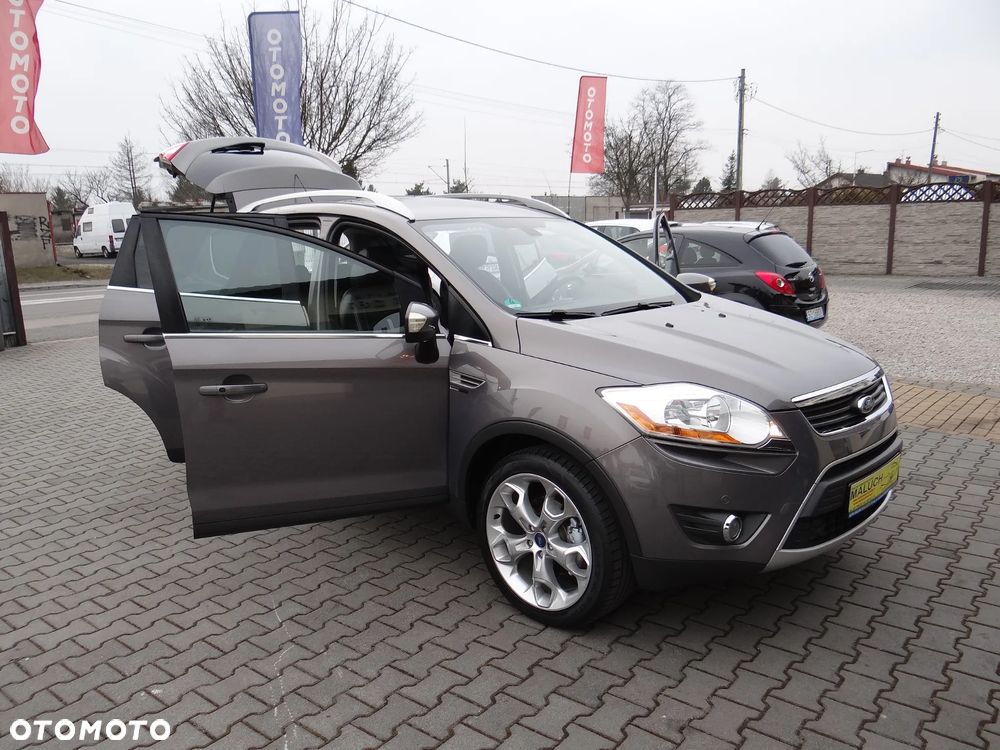 Ford Kuga 2.0 TDCi 4WD Titanium Plus - 12