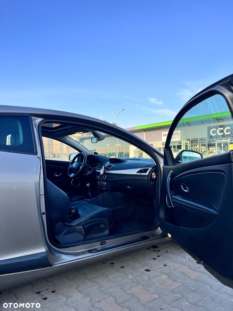Renault Megane - 13
