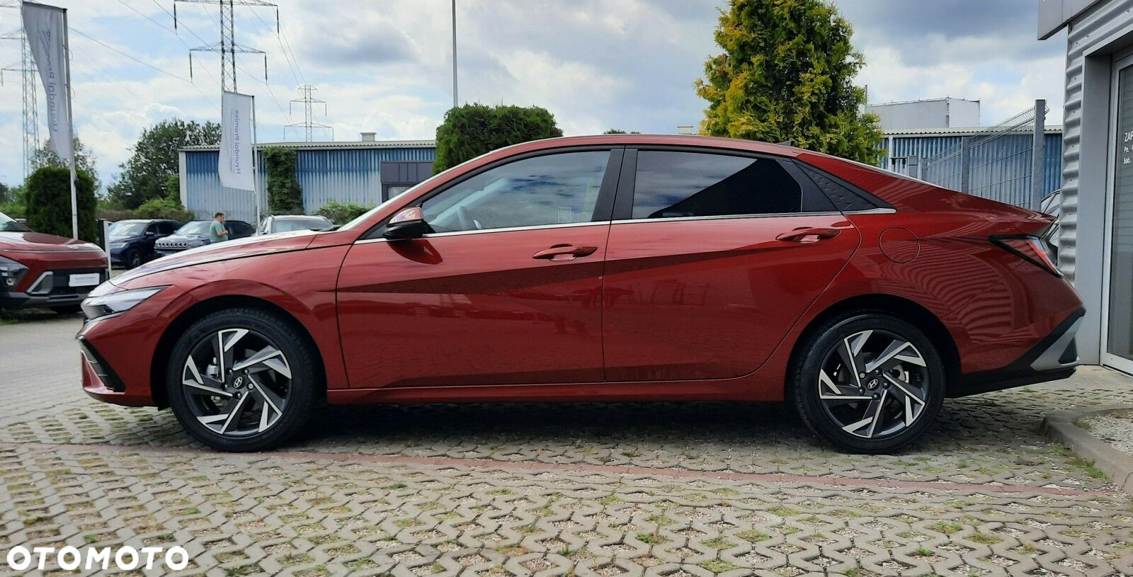 Hyundai Elantra 1.6 Smart - 17