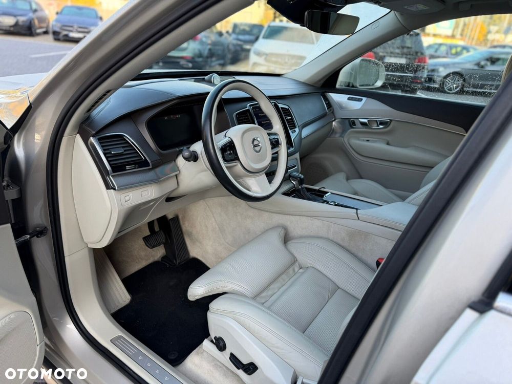 Volvo XC 90 D5 AWD Inscription 7os - 10