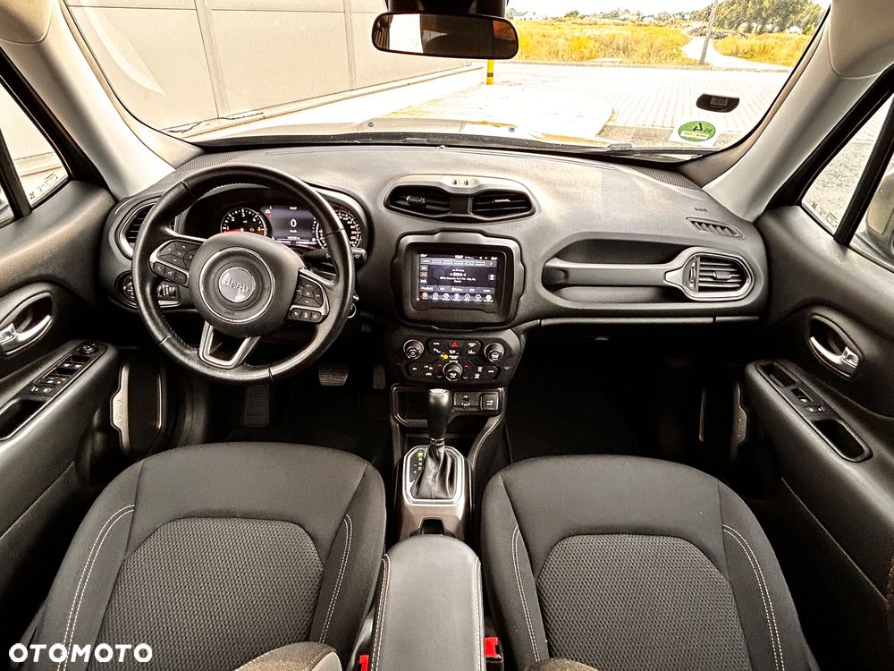 Jeep Renegade - 8