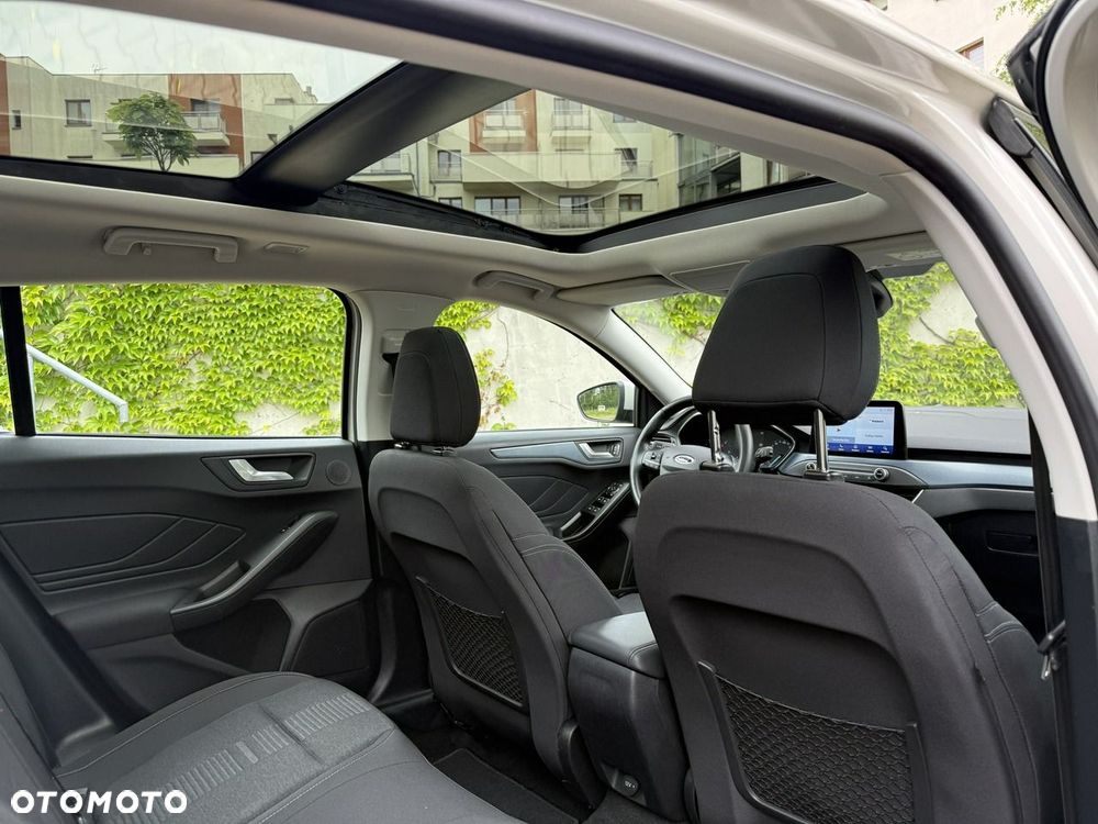 Ford Focus - 19