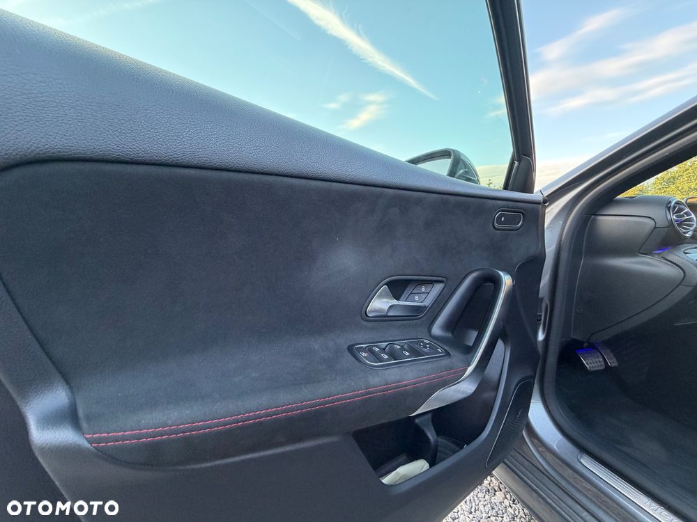 Mercedes-Benz Klasa A 250 4Matic 7G-DCT Advanced AMG Line - 17